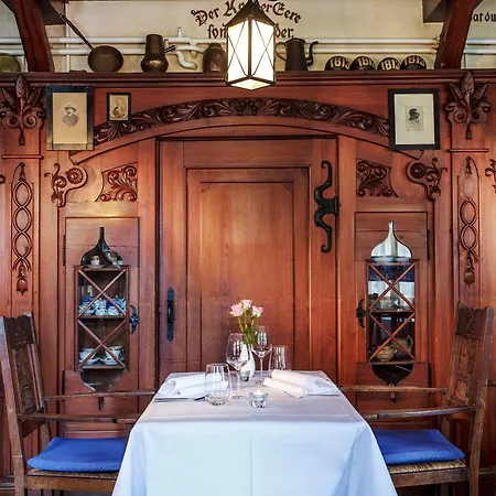 호텔 Boutique-hotel Zur Alten Post - Stammhaus 부숨