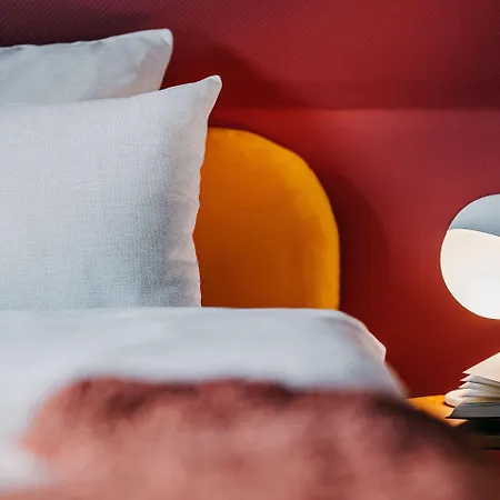 Boutique-hotel Zur Alten Post - Stammhaus 4* 부숨